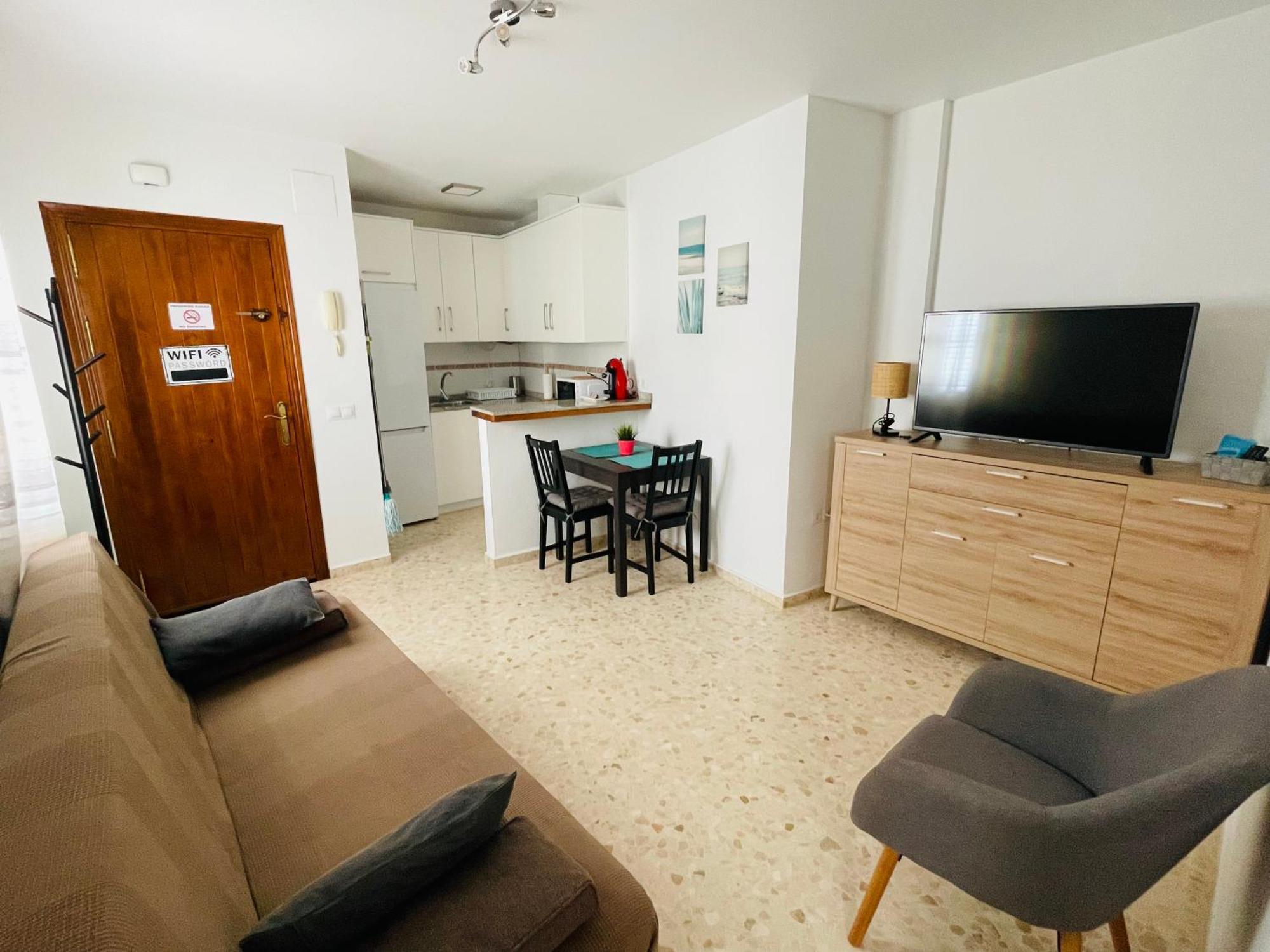 Conil Centro Y Playa, Descanso Perfecto, Con Aire Acondicionado Y Wifi *